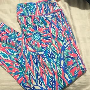 EUC XL Lilly Pulitzer luxletic leggings, no pilling